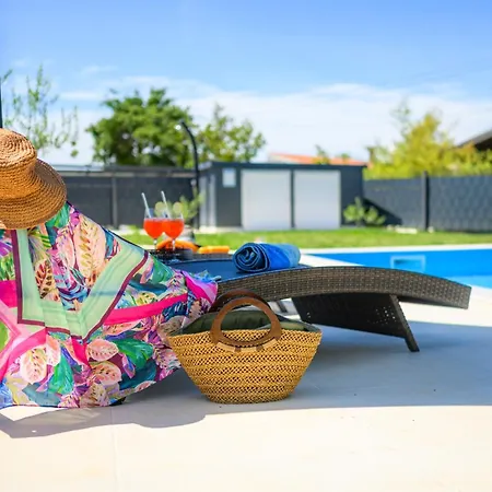 Purple Sky By Briskva Apartamento Nova Vas (Porec)