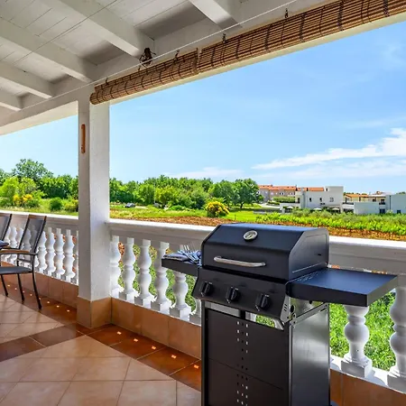 Purple Sky By Briskva * Nova Vas (Porec)