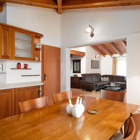 Purple Sky By Briskva * Nova Vas (Porec)